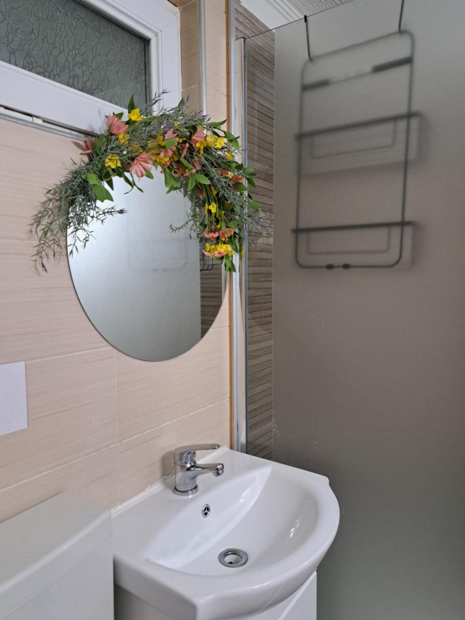 Studio With Free Parking In The Center - Deliamo 3 Sibiu Extérieur photo