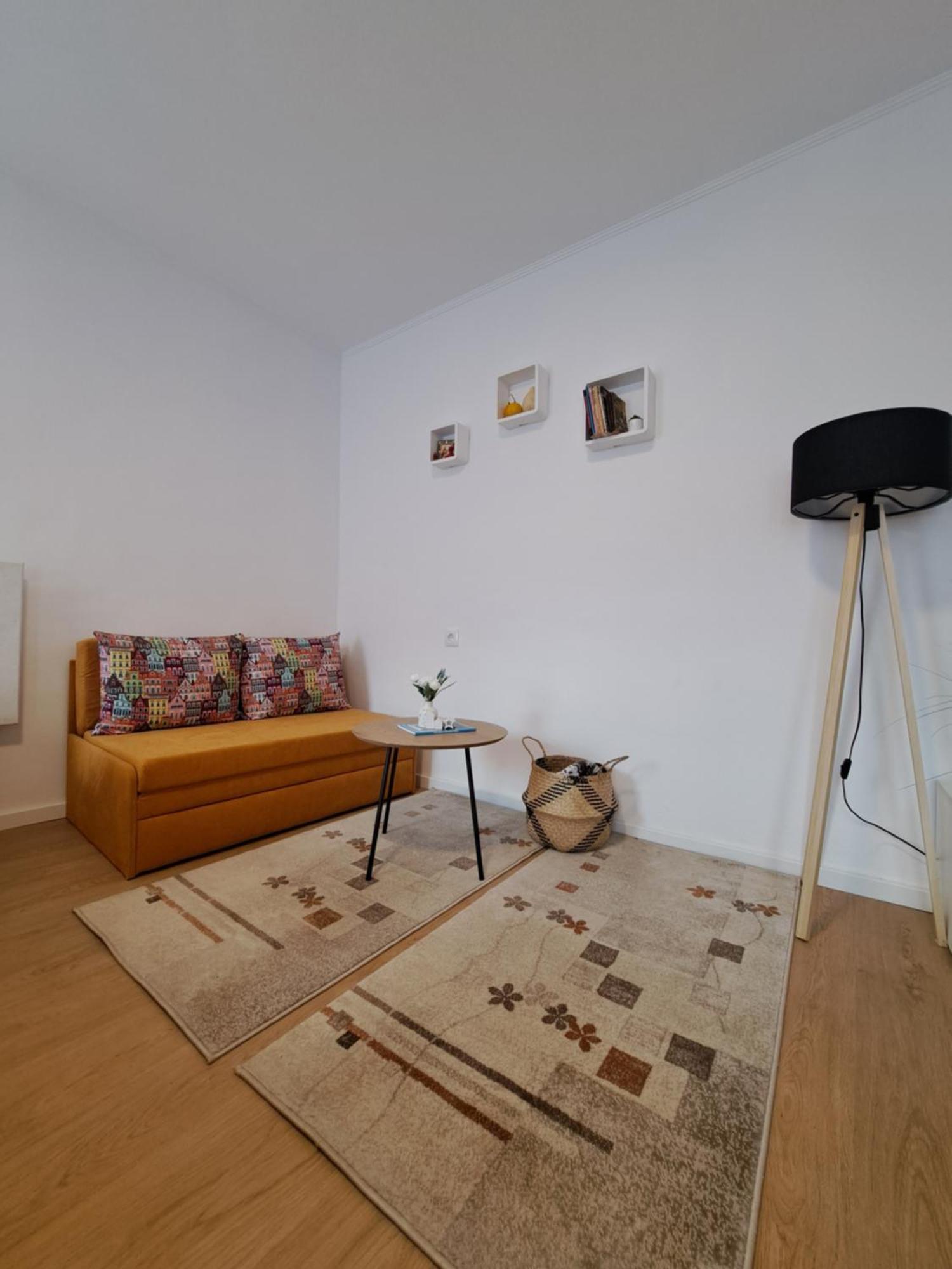 Studio With Free Parking In The Center - Deliamo 3 Sibiu Extérieur photo